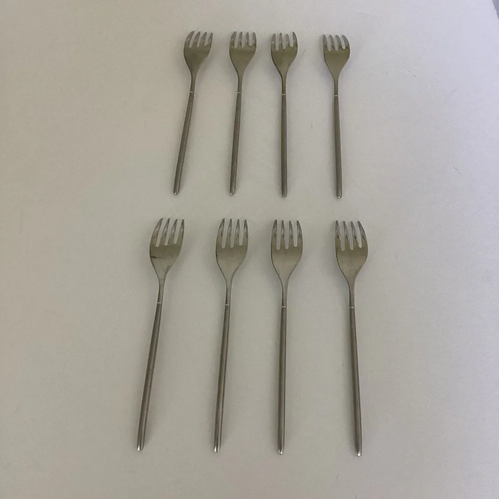 Guy Degrenne Flatware Set of 8 Forks